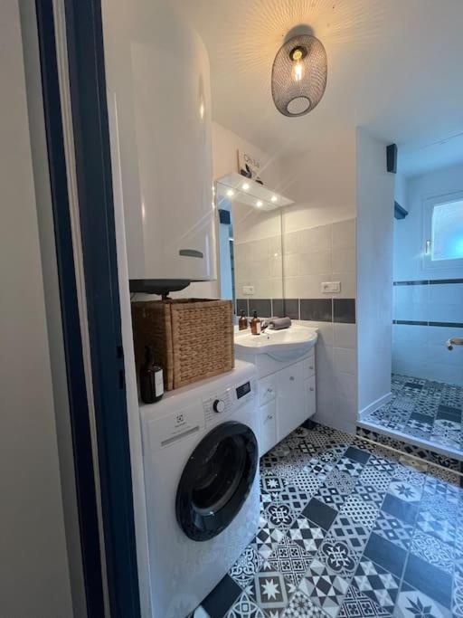 Le Charly - Magnifique Appartement Hypercentre Pau Esterno foto